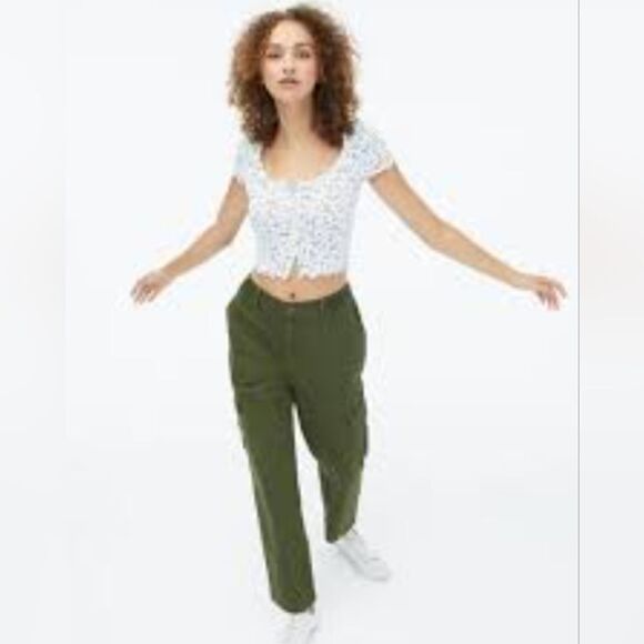 EUC Aeropostale Army Green Cargo Joggers - Picture 2 of 7